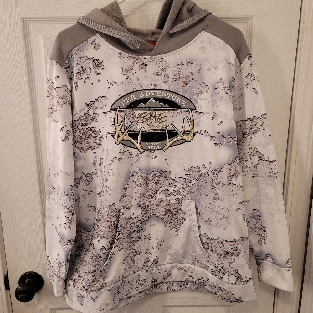 She outdoor hoodie XL